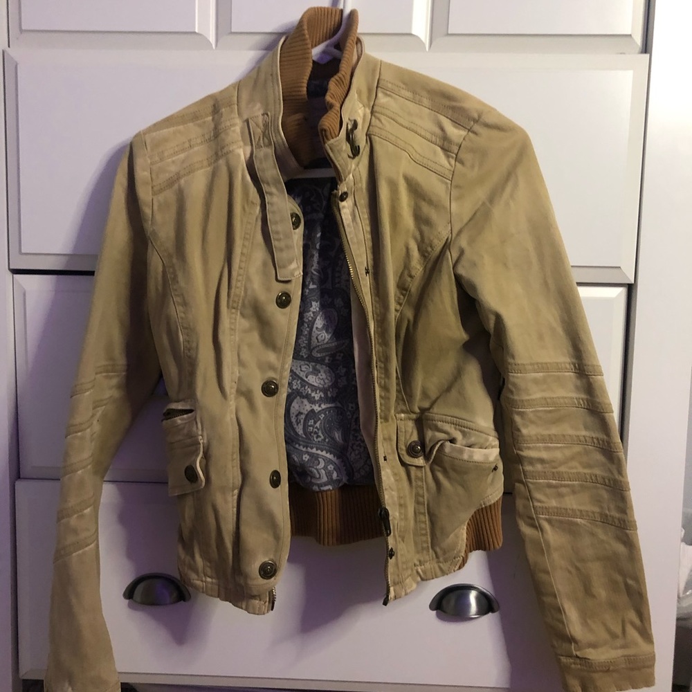 distresses jacket